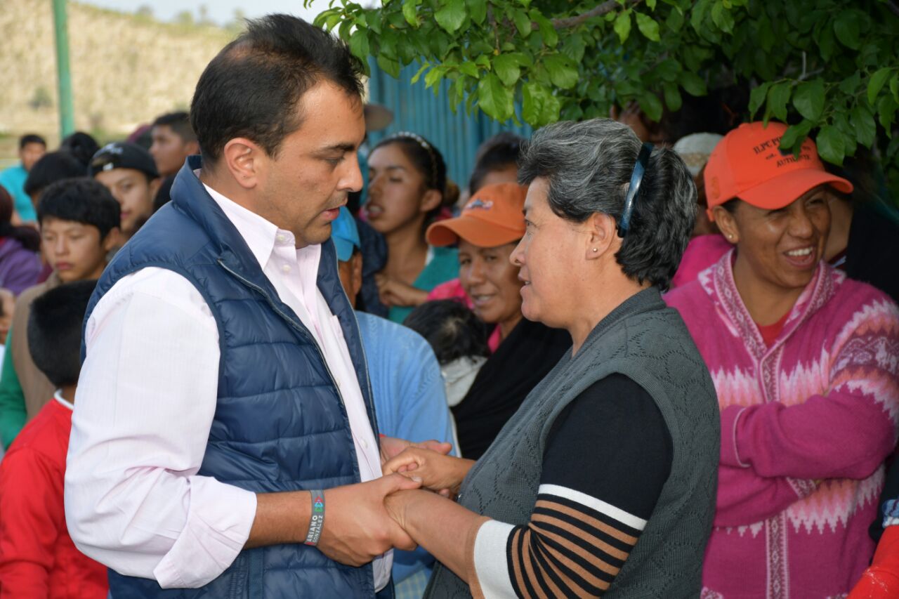 Comprometido Mariano González Aguirre en el Distrito 01